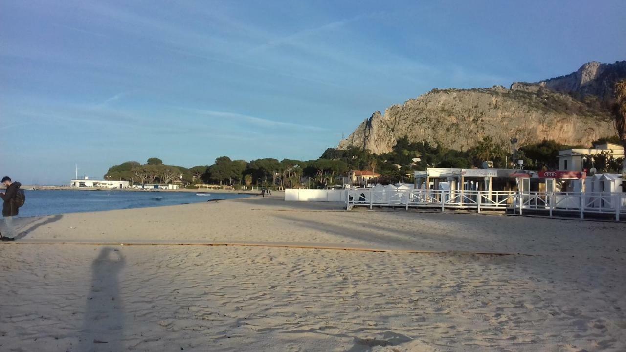 Principessa Jolanda Villa Mondello Bagian luar foto